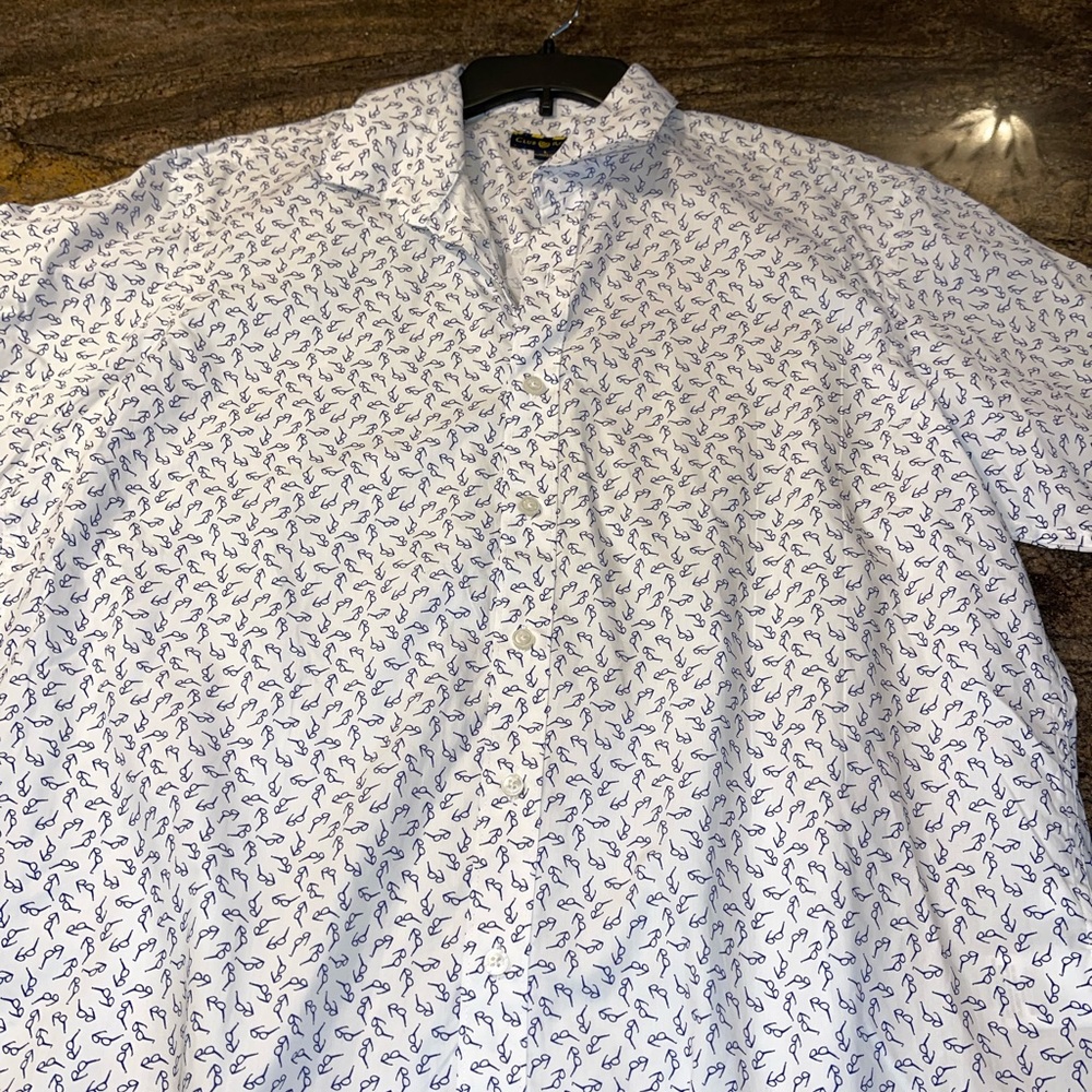 Club Room White short sleeve button‎ down with  glasses print, mens size…